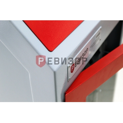 Терминал зарядки, сбора и хранения данных на 24 слота РЕВИЗОР Т24 HDD